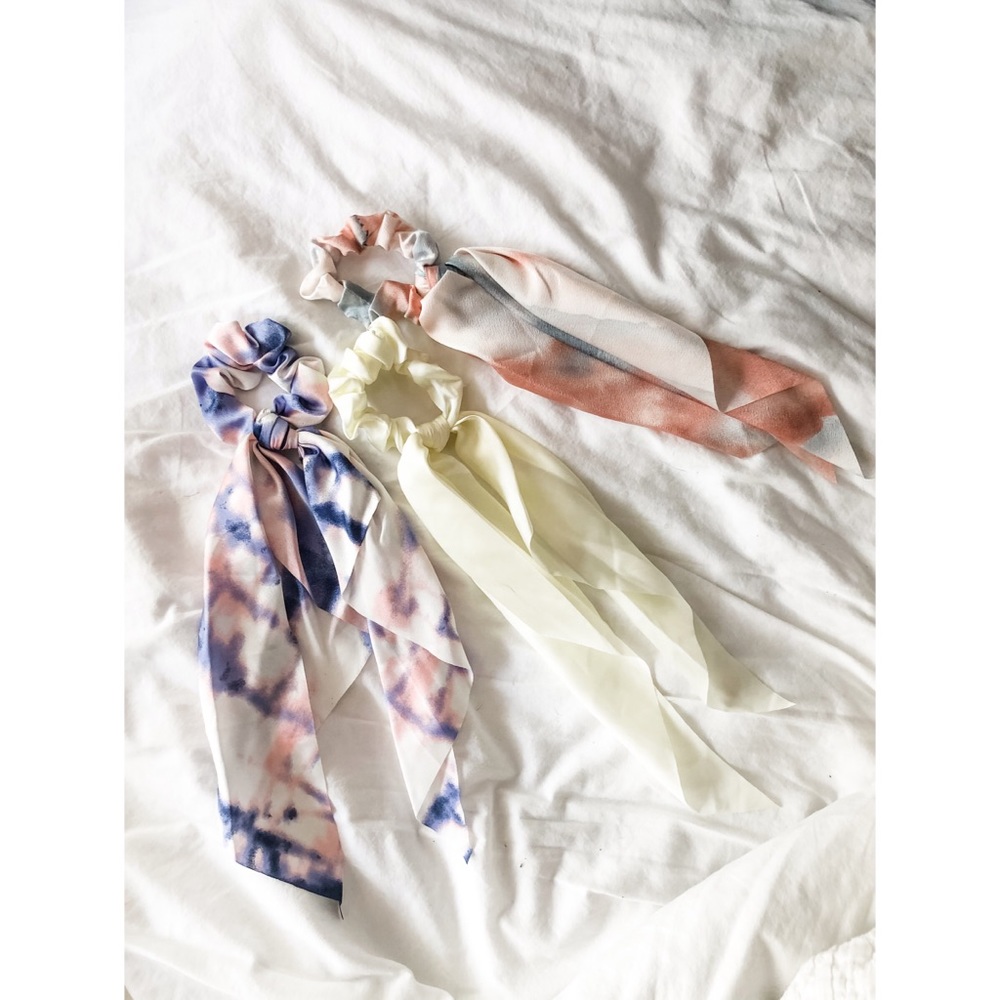 Scrunchie Scarves - Picture 5 of 5